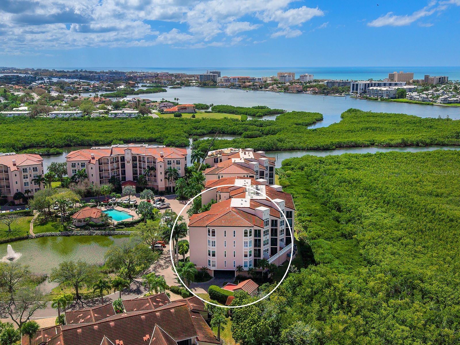 5420 Eagles Point Circle #106 Sarasota FL 34231 A4684787 image36
