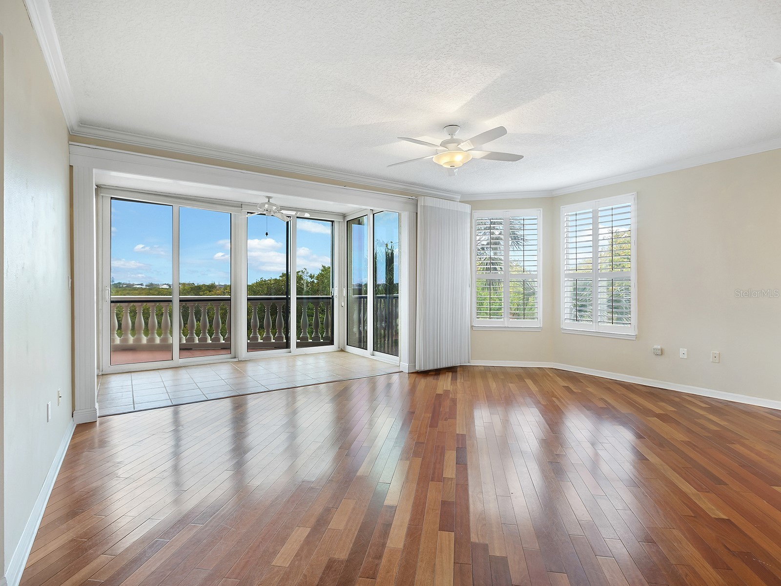 5420 Eagles Point Circle #106 Sarasota FL 34231 A4684787 image6