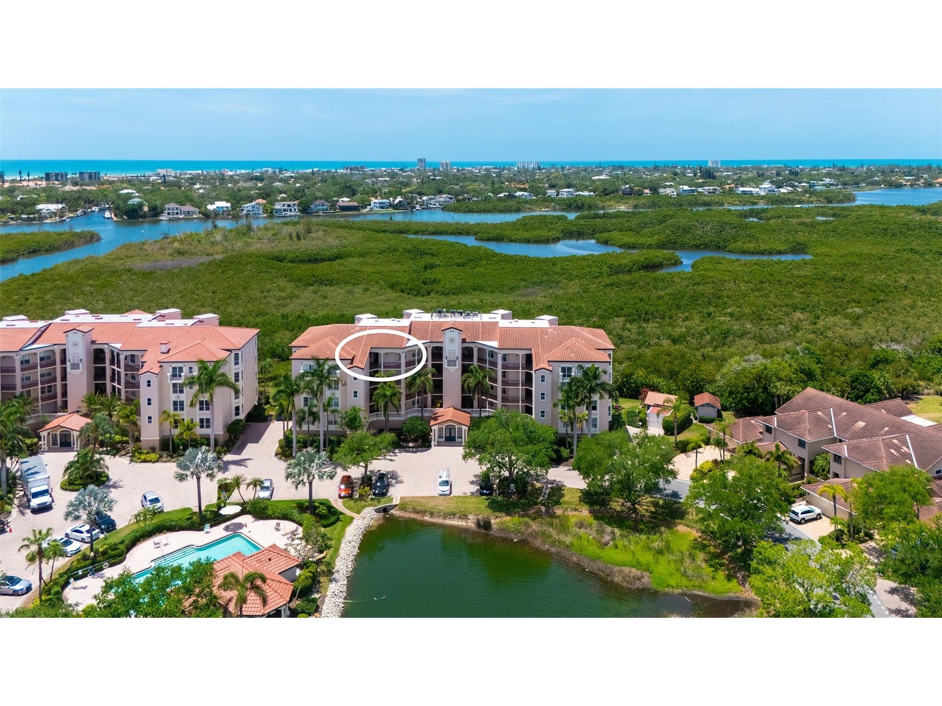 5420 Eagles Point Circle #402 Sarasota FL 34231 A4692894 image2