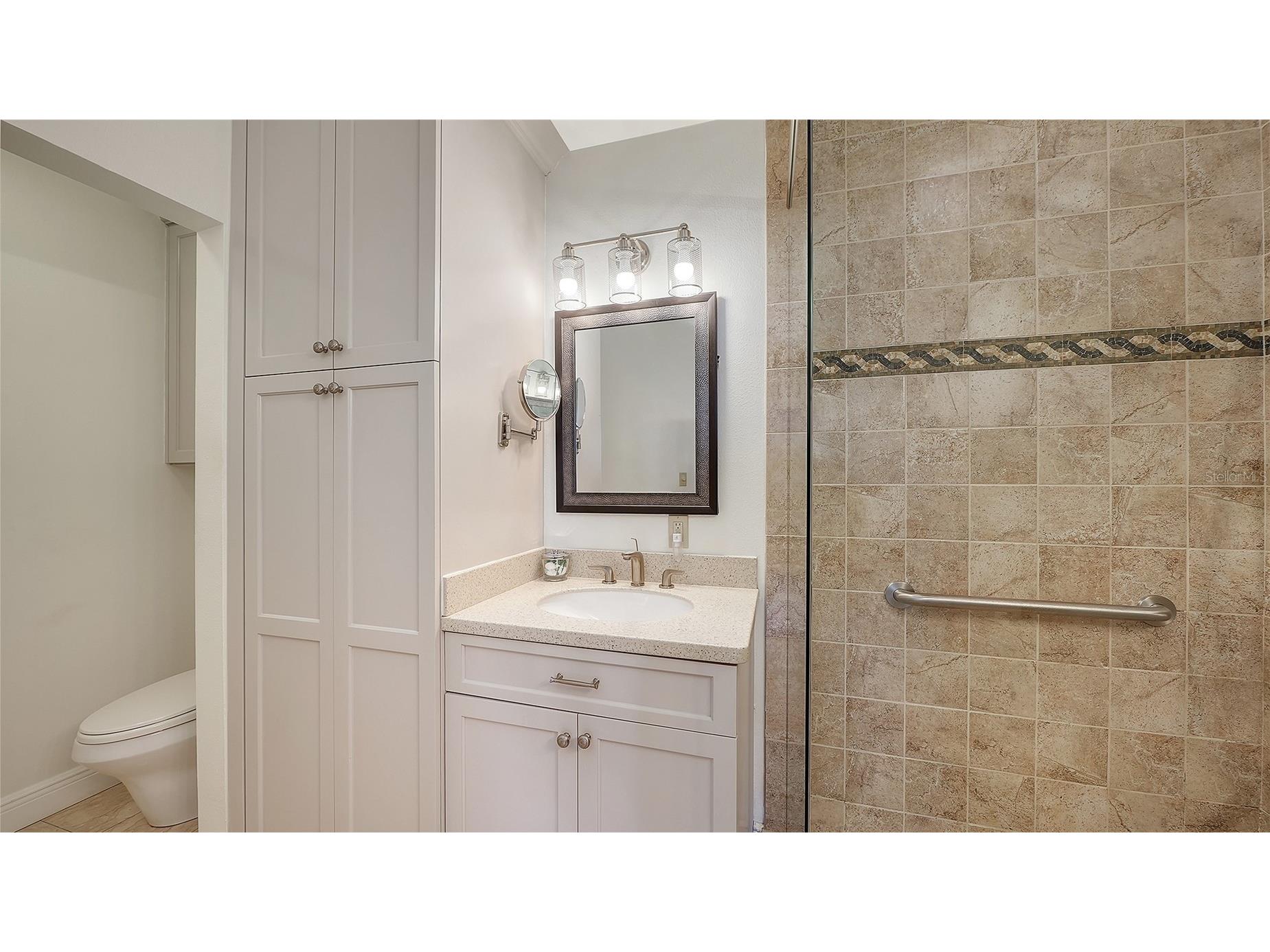 5420 Eagles Point Circle #402 Sarasota FL 34231 A4692894 image26