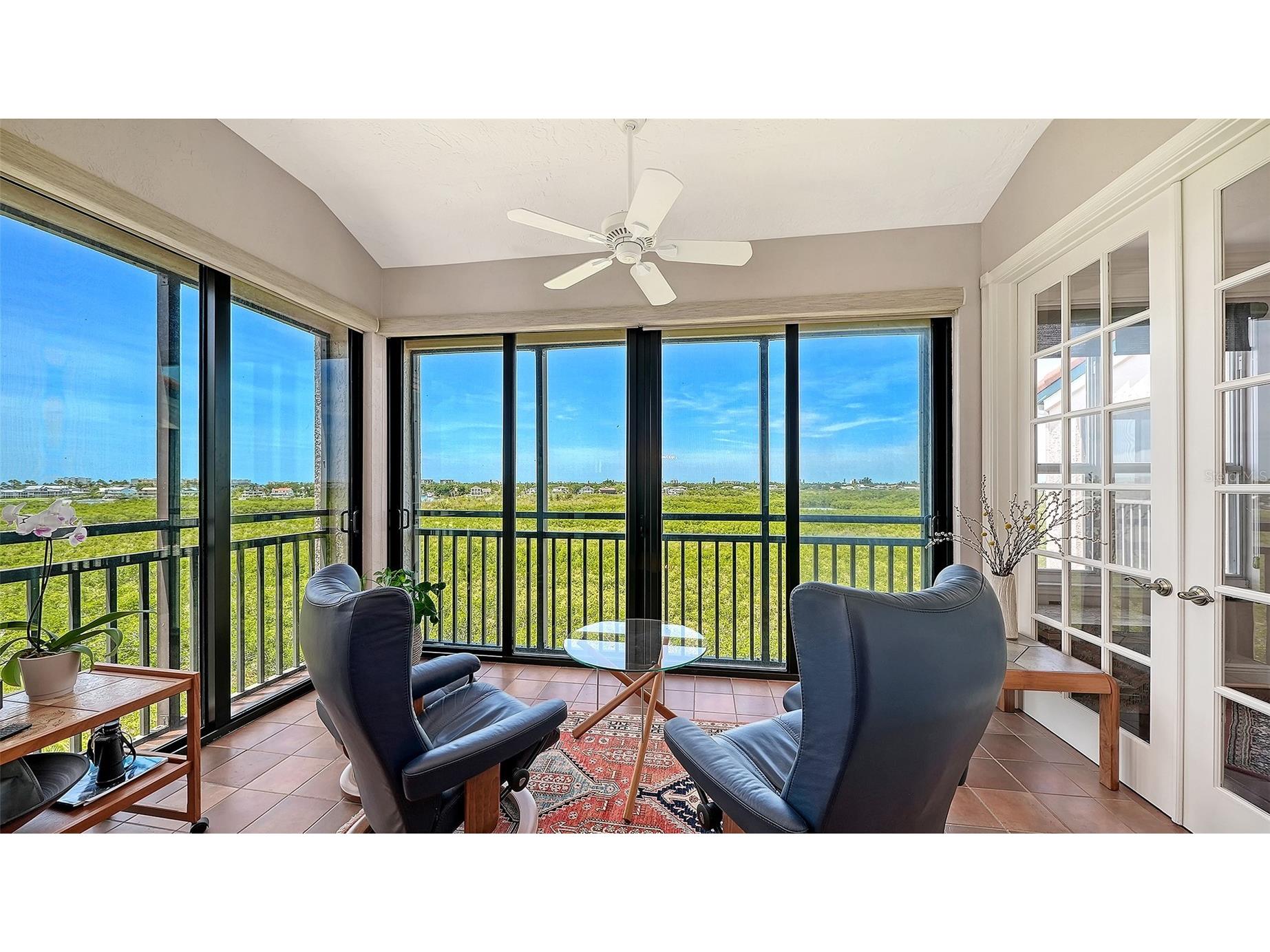 5420 Eagles Point Circle #402 Sarasota FL 34231 A4692894 image9