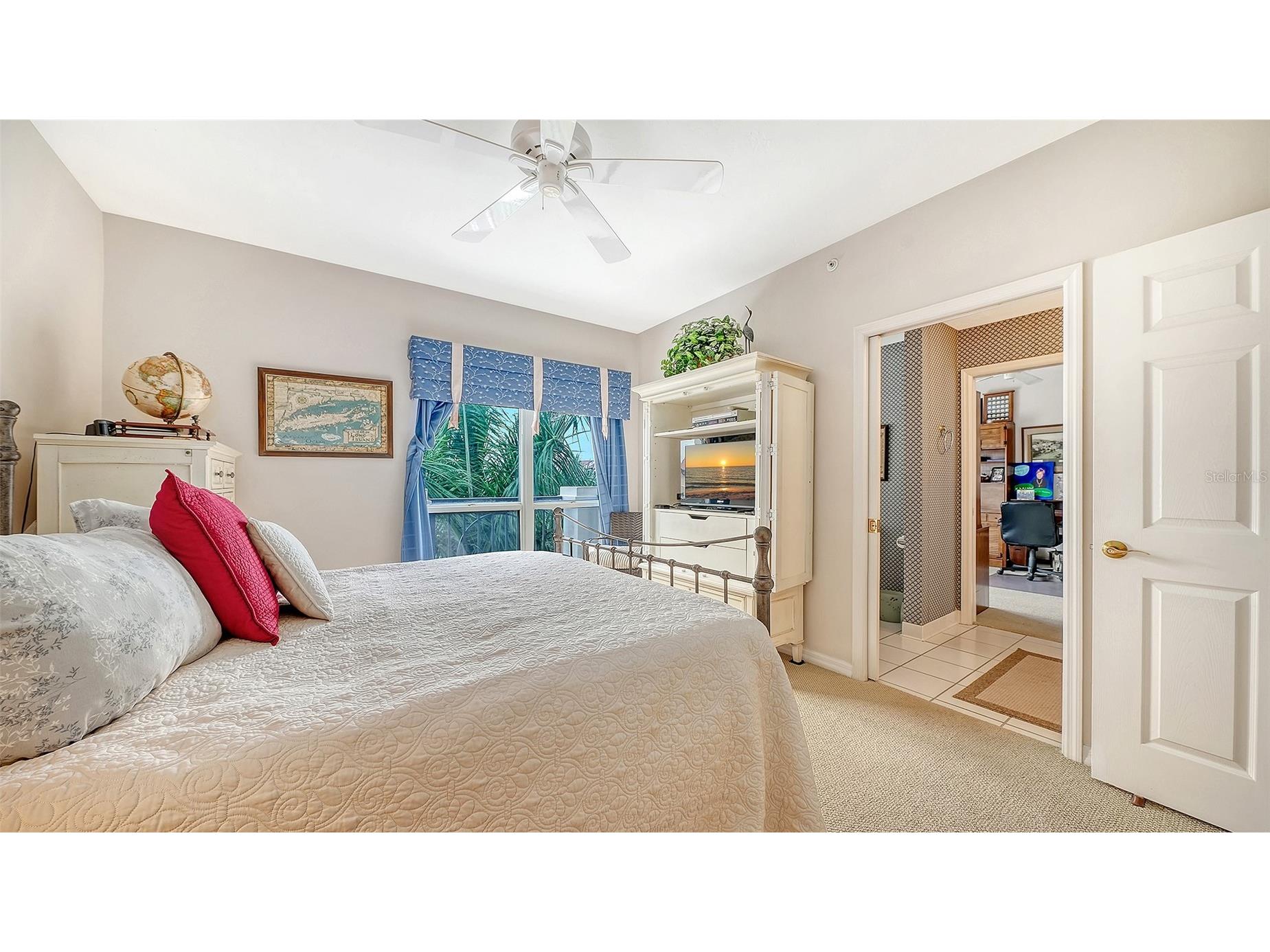 5420 Eagles Point Circle #406 Sarasota FL 34231 A4695955 image32