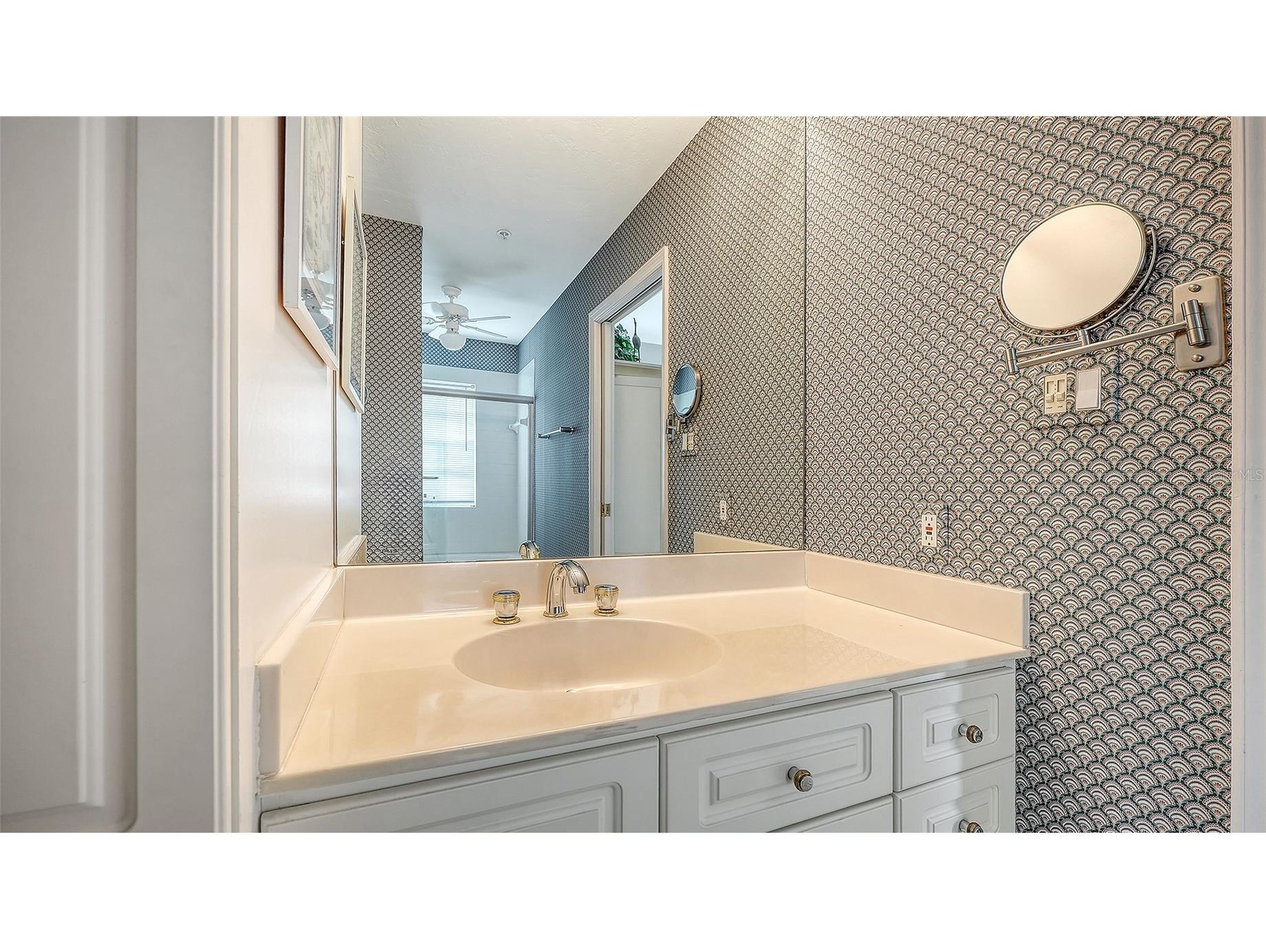 5420 Eagles Point Circle #406 Sarasota FL 34231 A4695955 image34