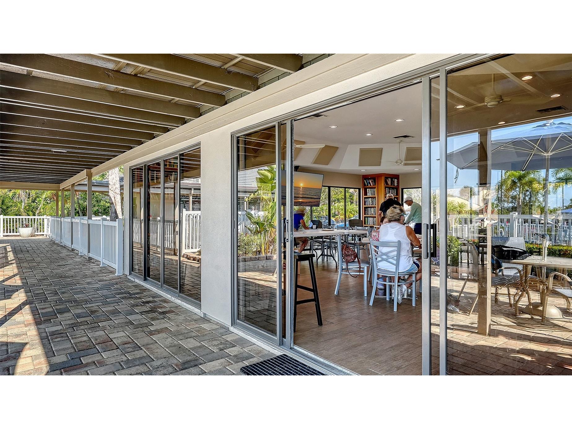 5420 Eagles Point Circle #406 Sarasota FL 34231 A4695955 image70