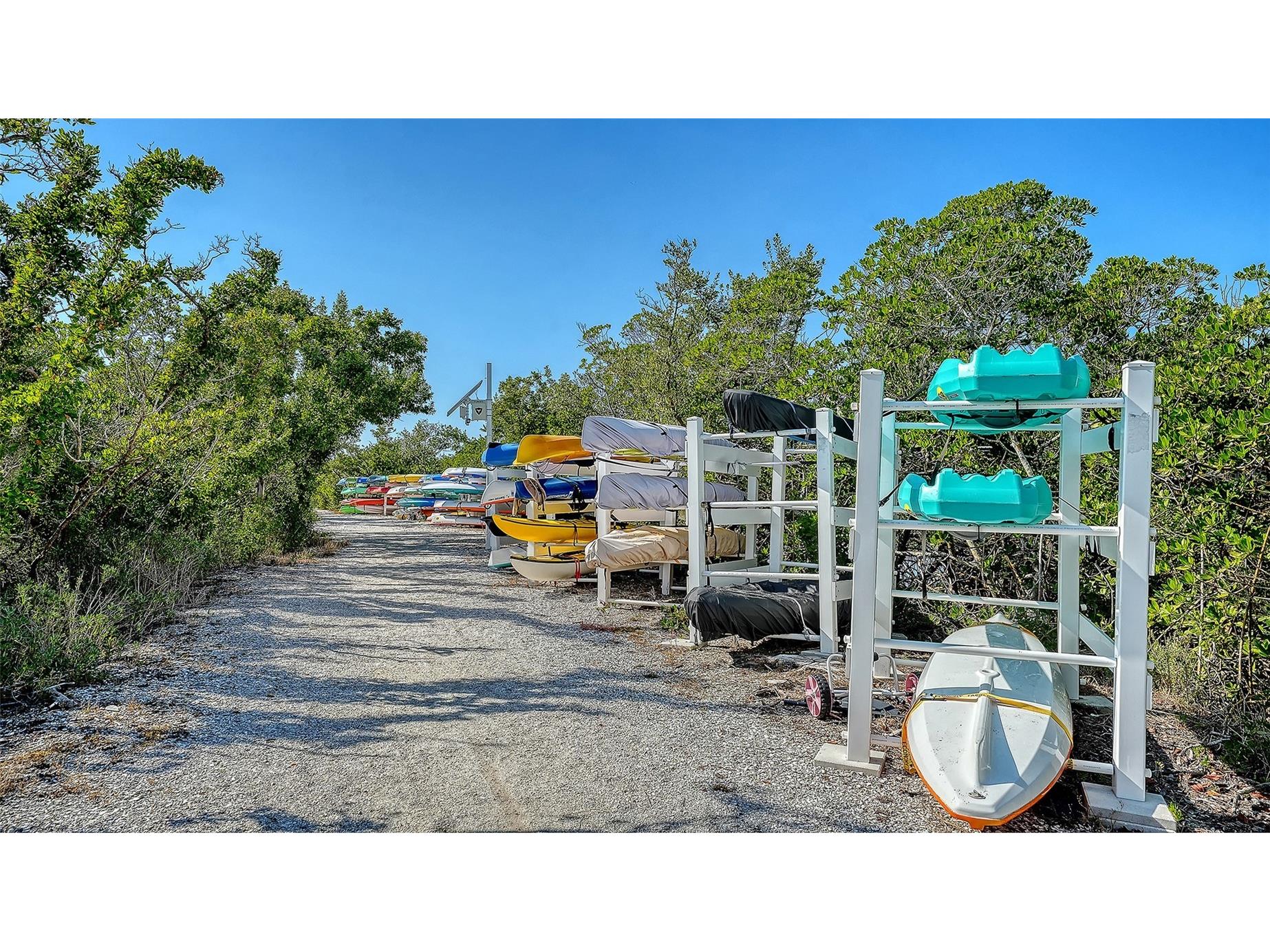 5420 Eagles Point Circle #406 Sarasota FL 34231 A4695955 image83