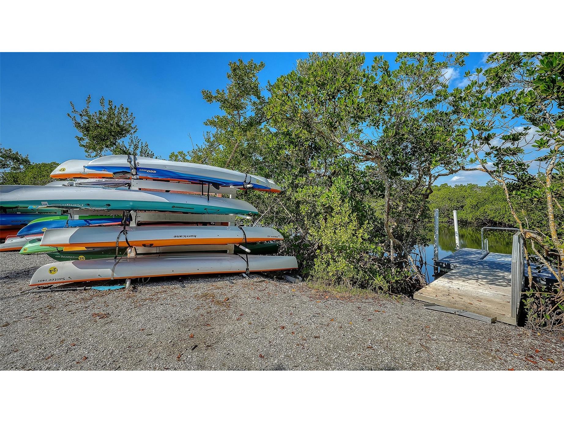 5420 Eagles Point Circle #406 Sarasota FL 34231 A4695955 image86