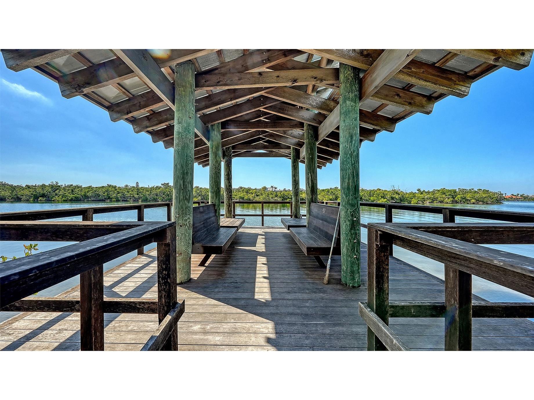5420 Eagles Point Circle #406 Sarasota FL 34231 A4695955 image88