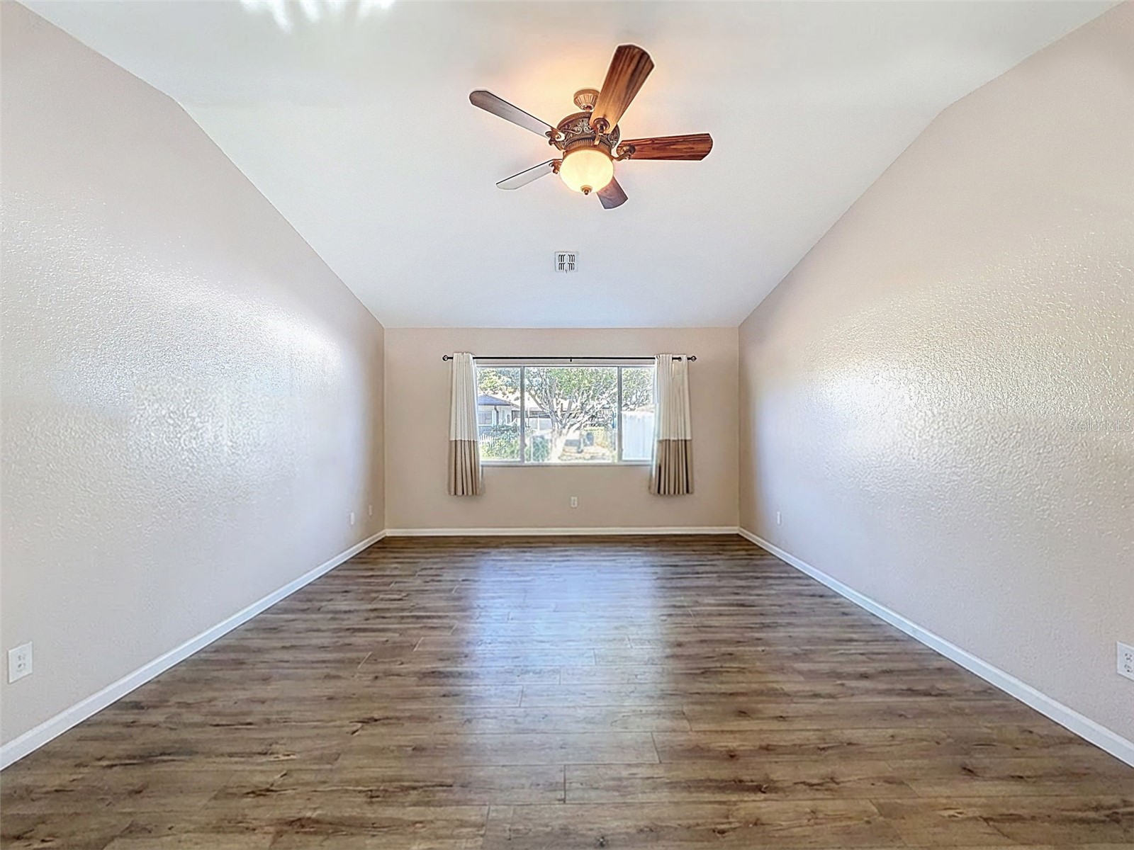 5420 Fern Drive Weeki Wachee FL 34607 TB8459690 image36