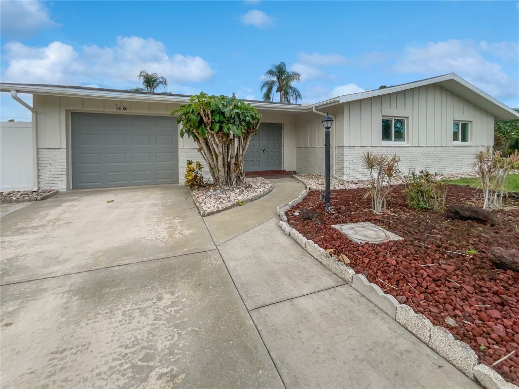 5420 Starwood Place Sarasota FL 34232 O6219794 image1