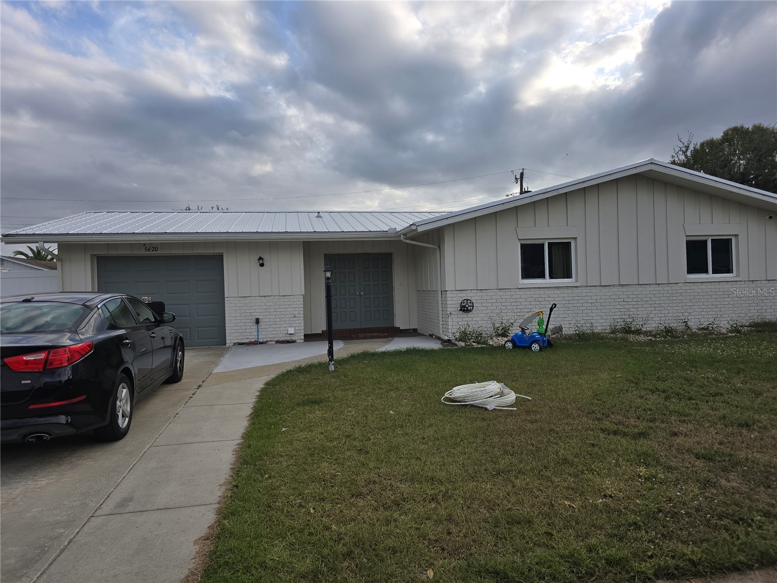 5420 Starwood Place Sarasota FL 34232 A4678412 image1