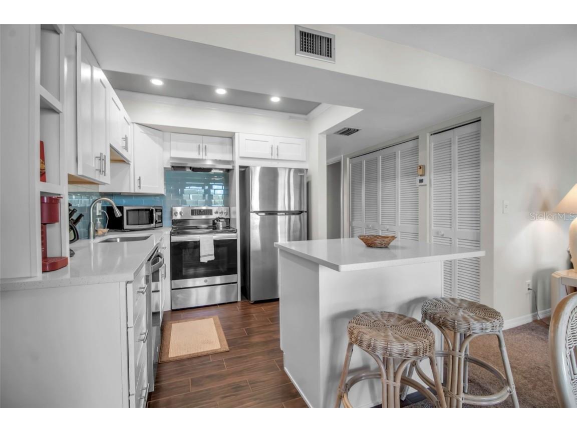 5420 Swift Road #38 Sarasota FL 34231 A4671406 image6