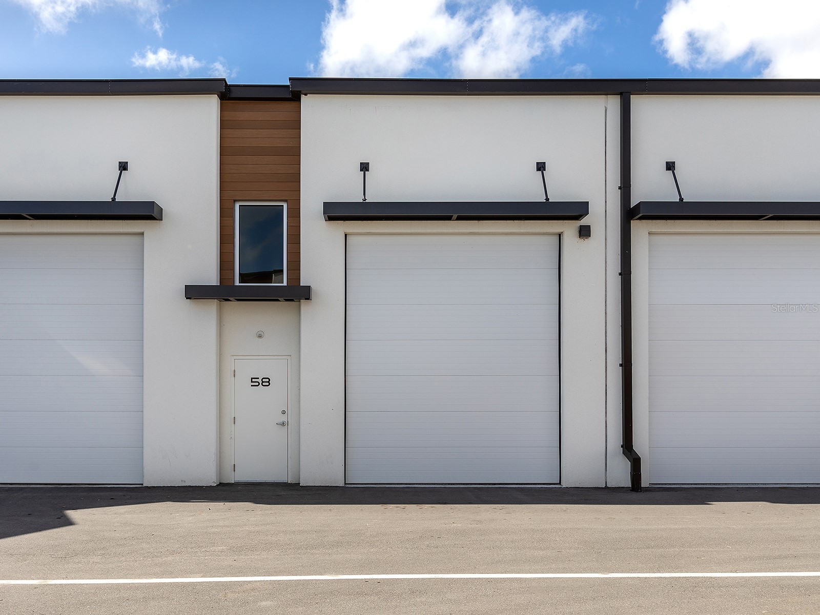 5421 Communications Parkway #58 Lakewood Ranch FL 34240 A4685653 image1