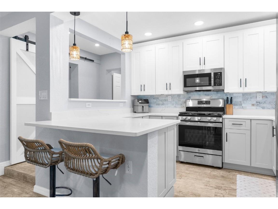 5421 Gay Street Weeki Wachee FL 34607 TB8382284 image11