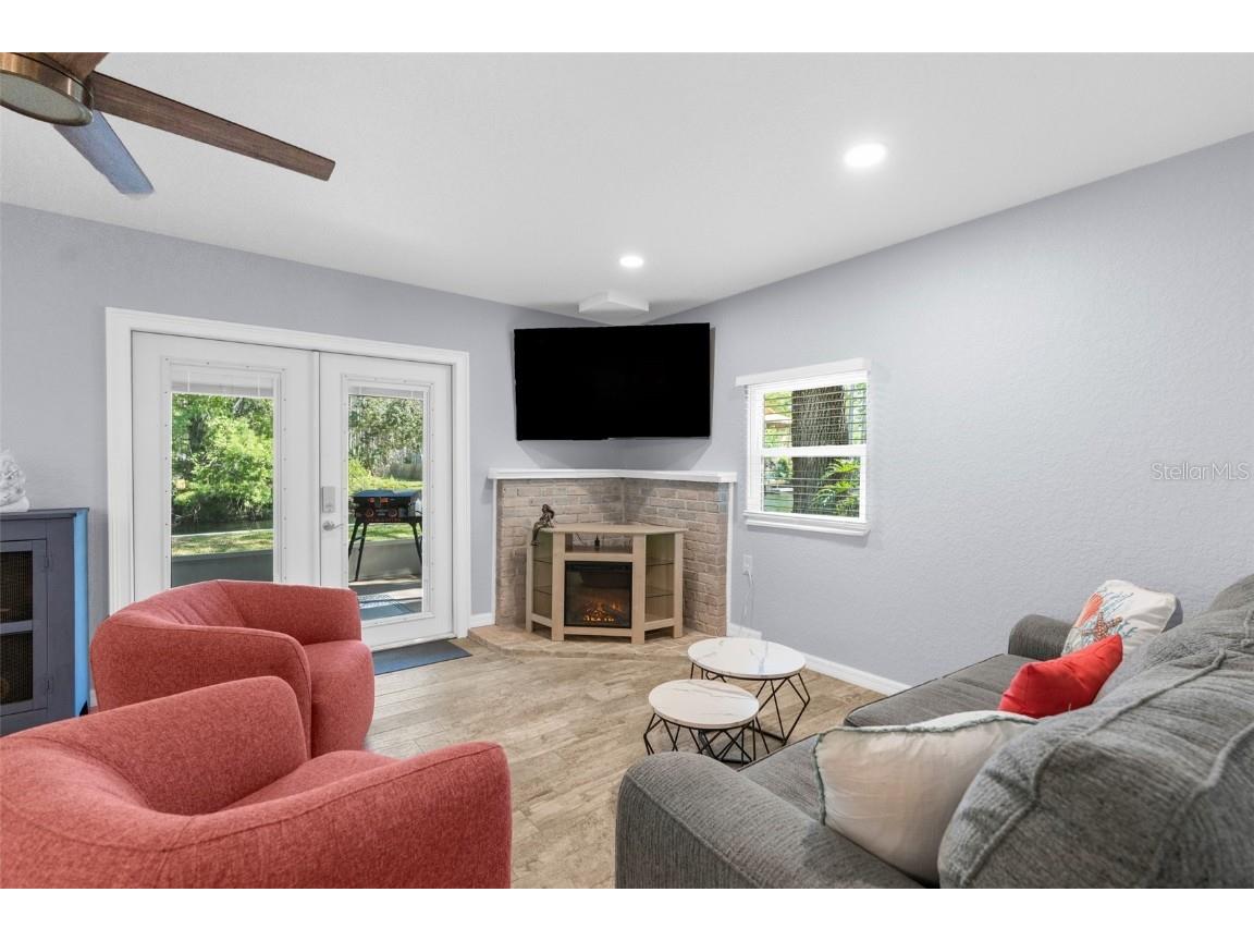 5421 Gay Street Weeki Wachee FL 34607 TB8382284 image13