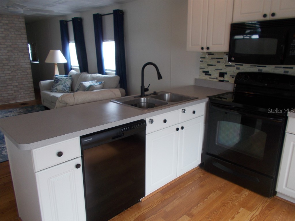 5421 Holiday Park Boulevard North Port FL 34287 C7507230 image5