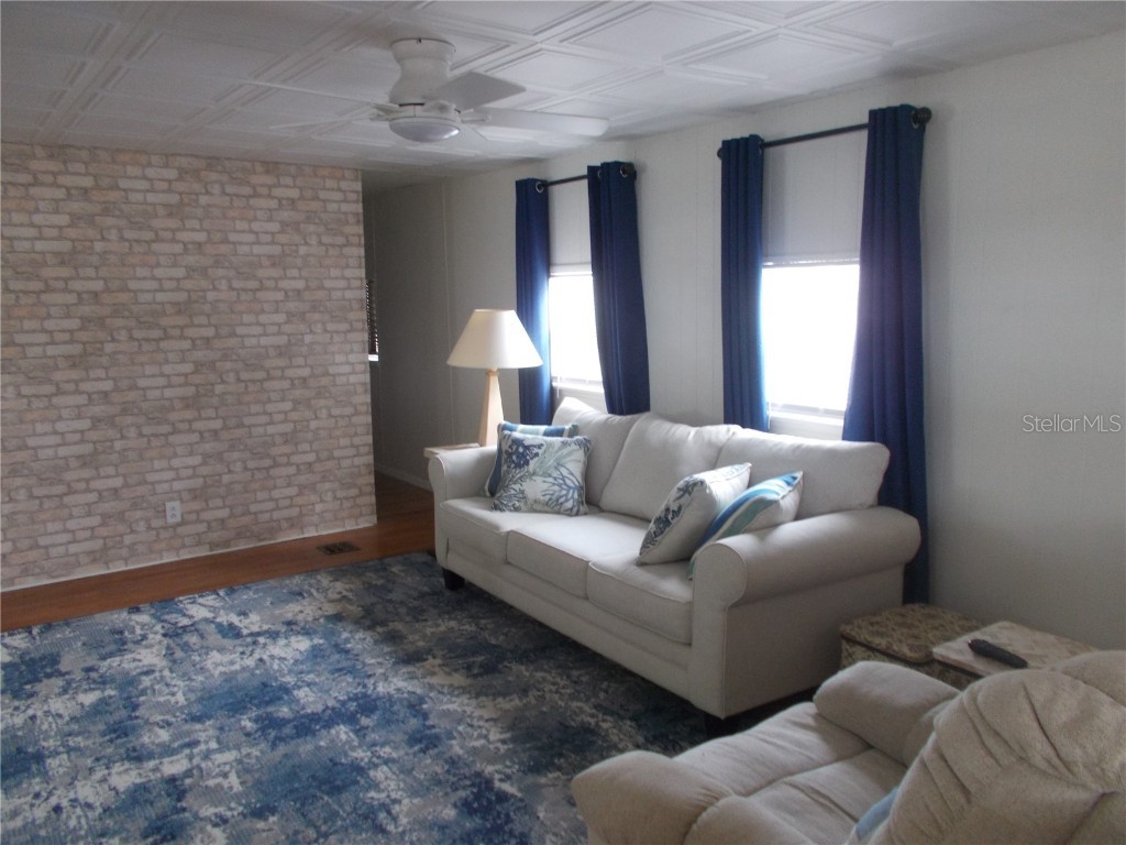 5421 Holiday Park Boulevard North Port FL 34287 C7507230 image7