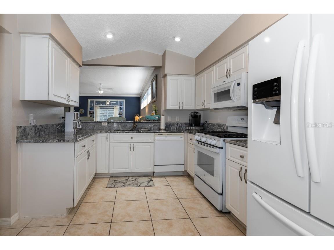 5422 Aurora Drive Leesburg FL 34748 G5104853 image4