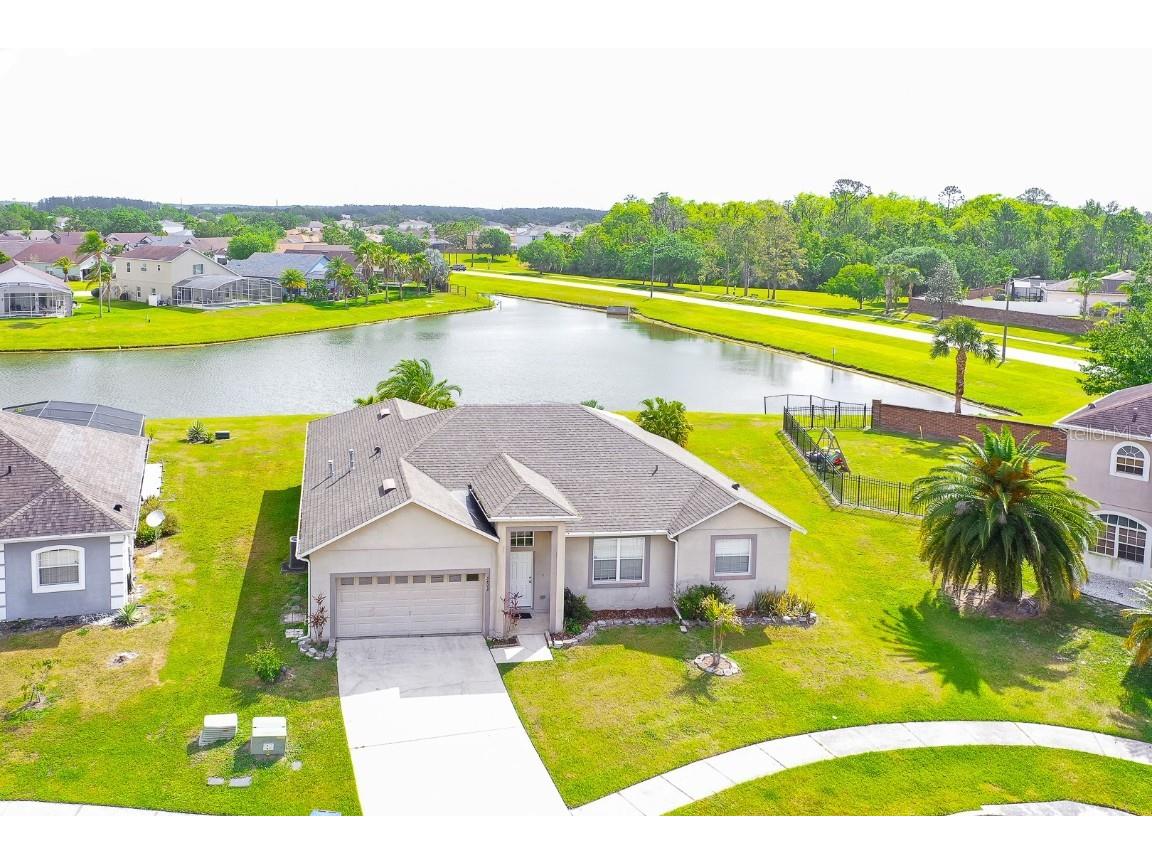 5422 Crepe Myrtle Circle Kissimmee FL 34758 S5124398 image1