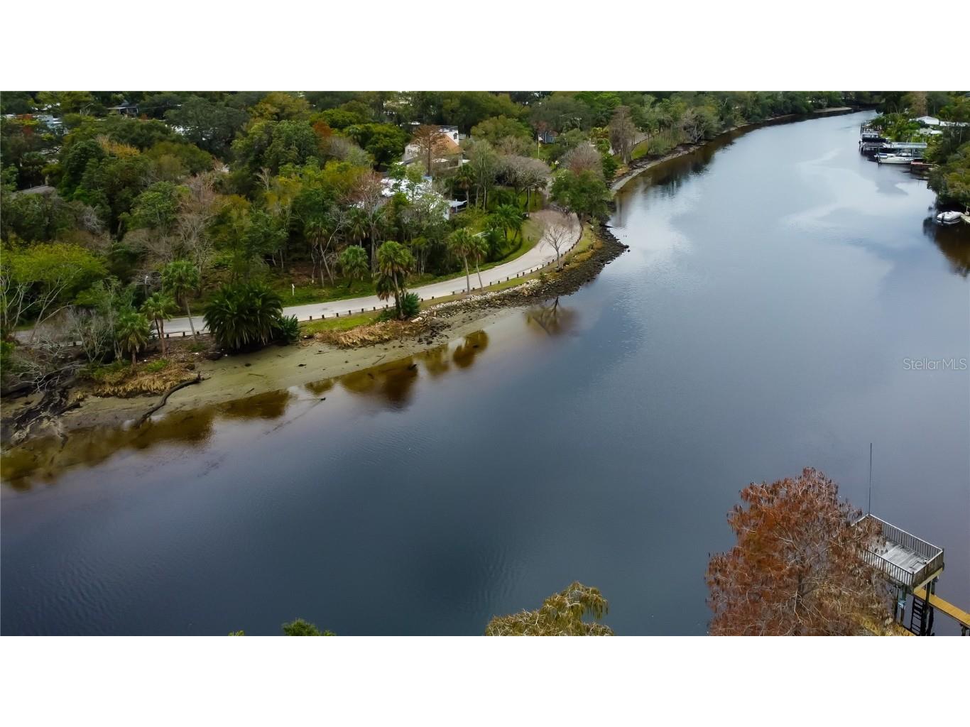 5422 N River Shore Drive Tampa FL 33603 - HILLSBOROUGH RIVER T3498976 image1