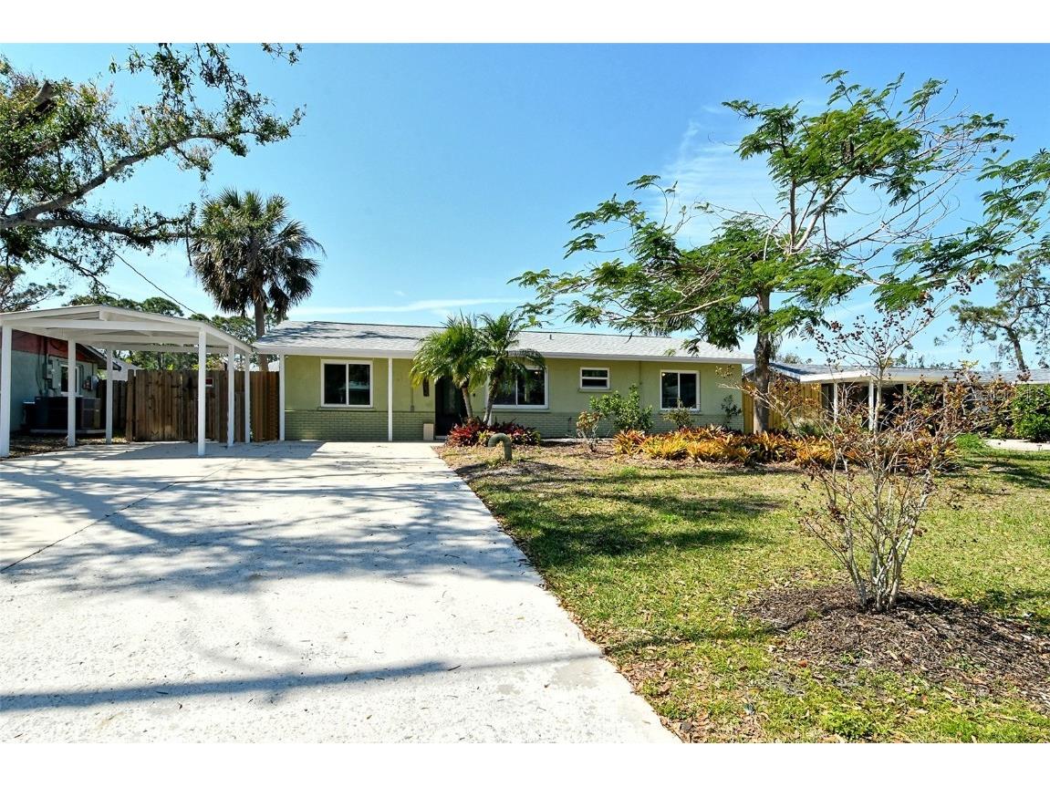 5422 Nutmeg Avenue Sarasota FL 34231 A4642978 image1