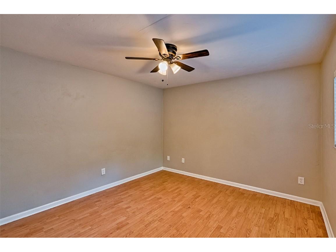 5422 SW 4th Place Gainesville FL 32607 GC533996 image15