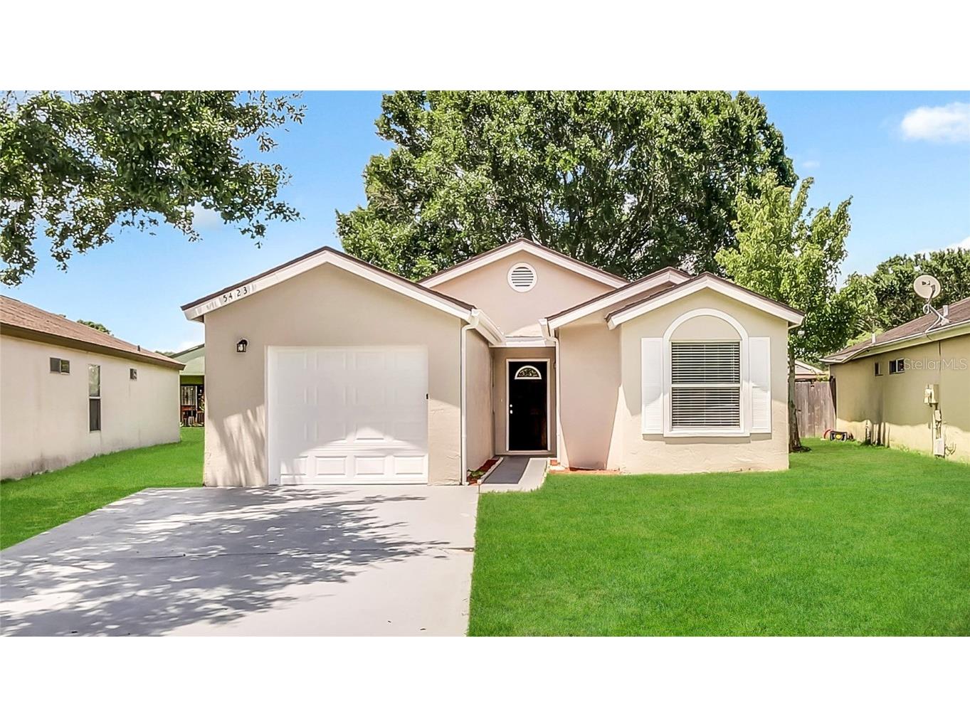 5423 Blueberry Drive Orlando FL 32811 O6165752 image1