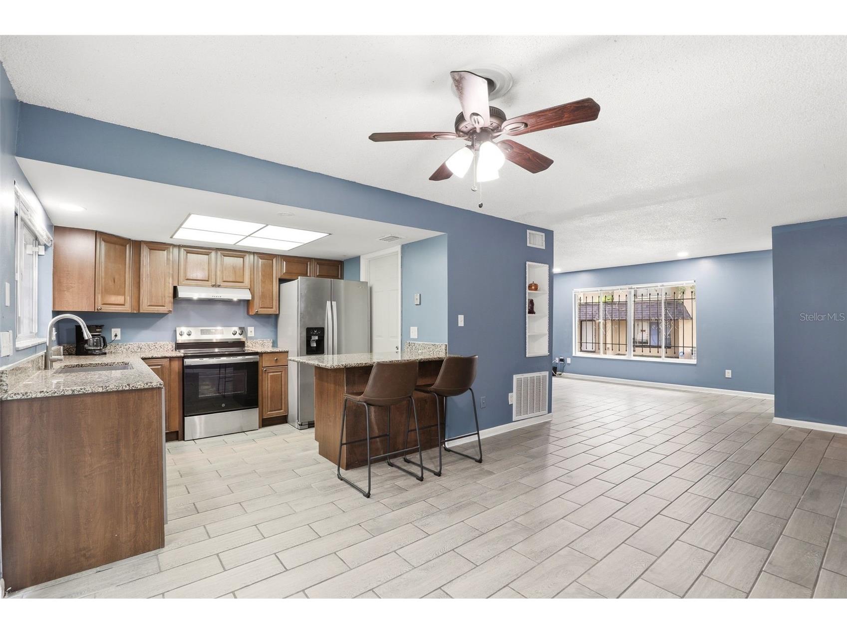 5423 Brookswood Way #801 Orlando FL 32808 O6411909 image10