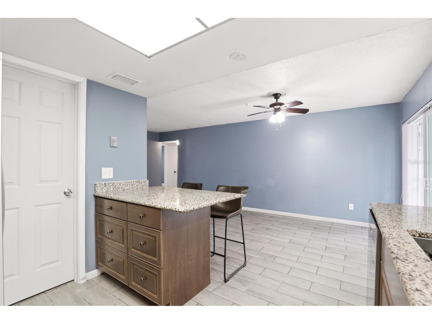 5423 Brookswood Way #801 Orlando FL 32808 O6411909 image15
