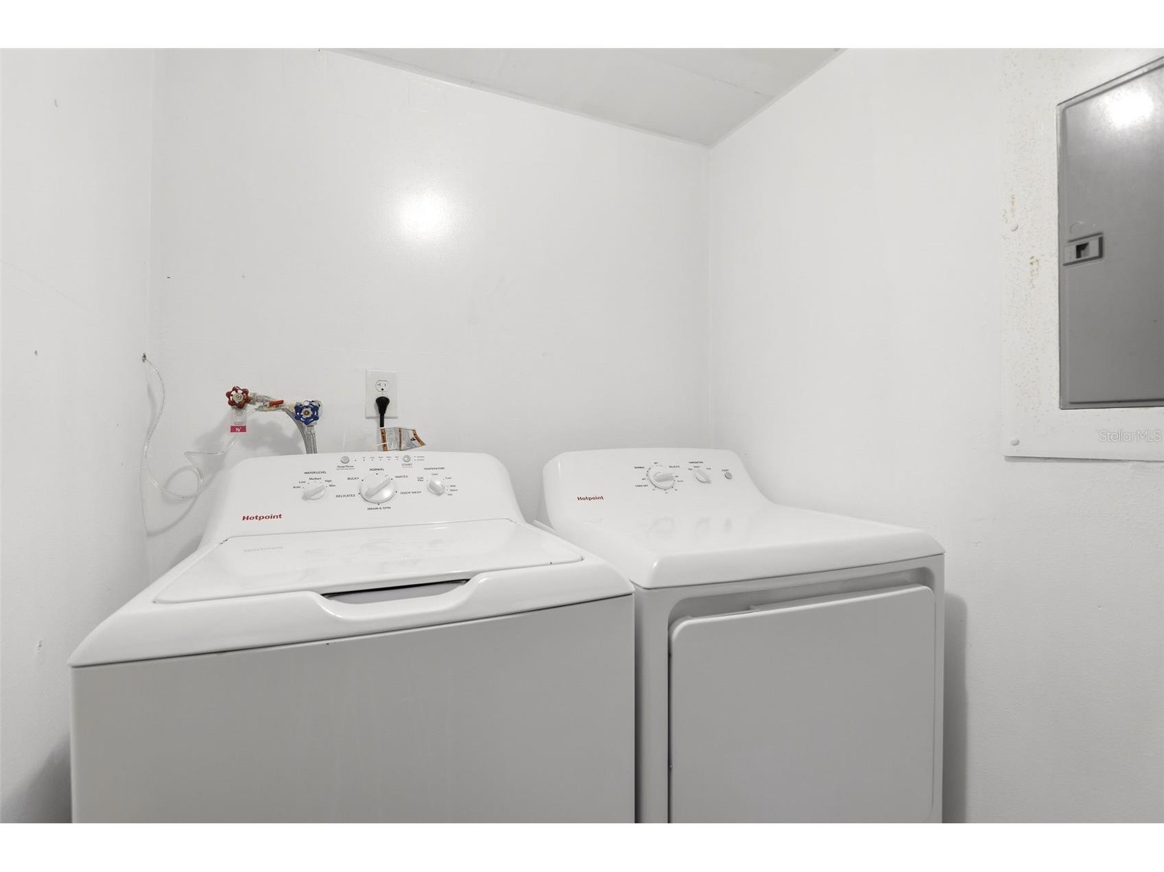 5423 Brookswood Way #801 Orlando FL 32808 O6411909 image20