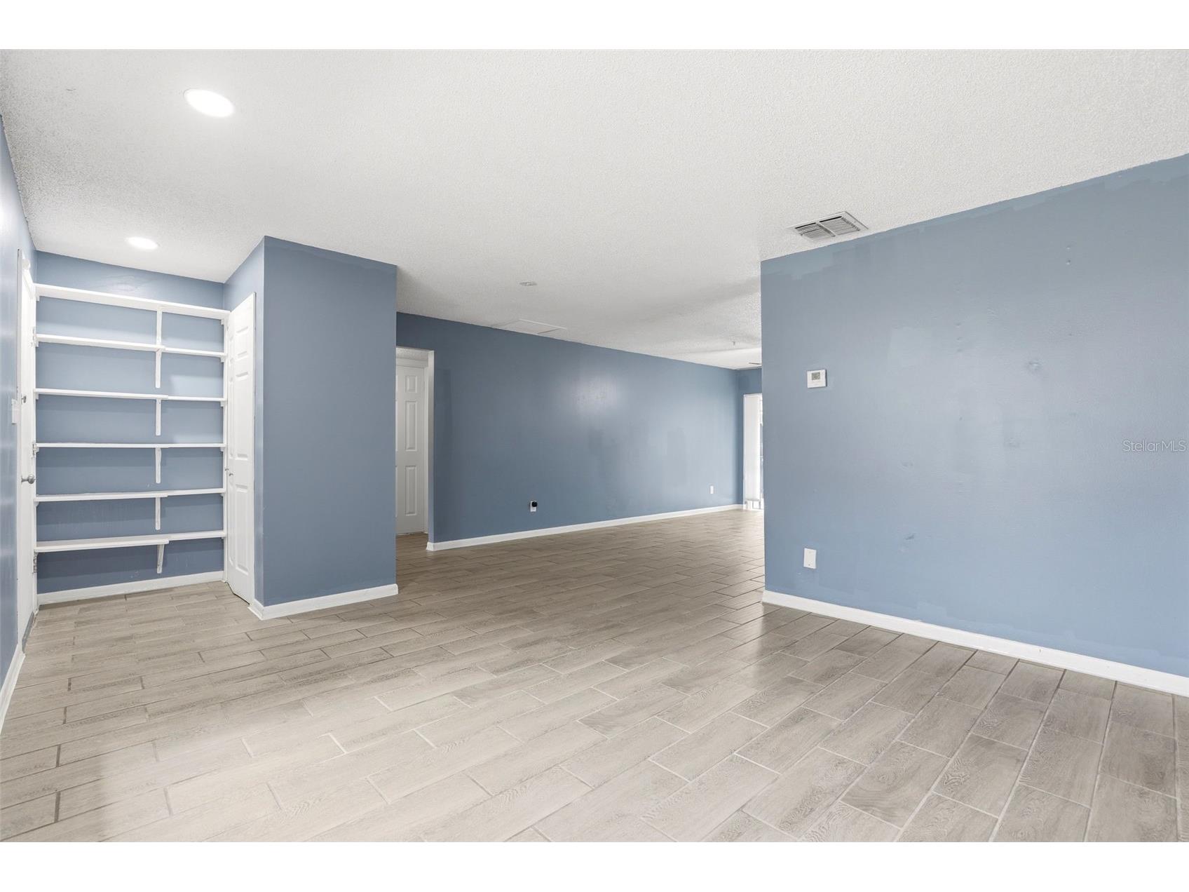 5423 Brookswood Way #801 Orlando FL 32808 O6411909 image3