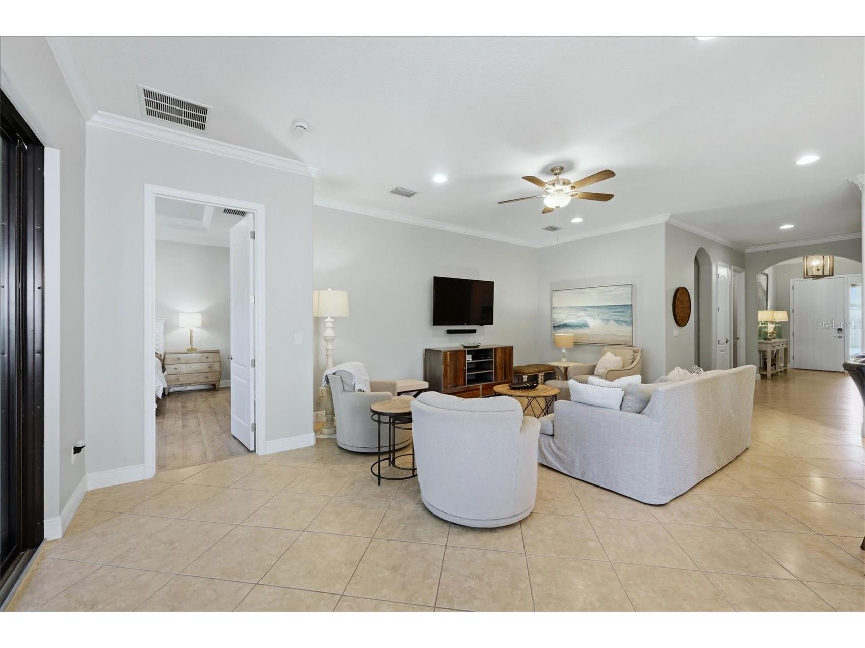 5423 Title Row Drive Bradenton FL 34210 TB8487408 image7