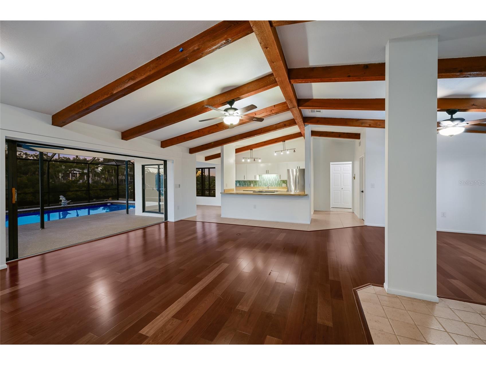 5424 America Drive Sarasota FL 34231 - PHILLIPPI CREEK A4679427 image12