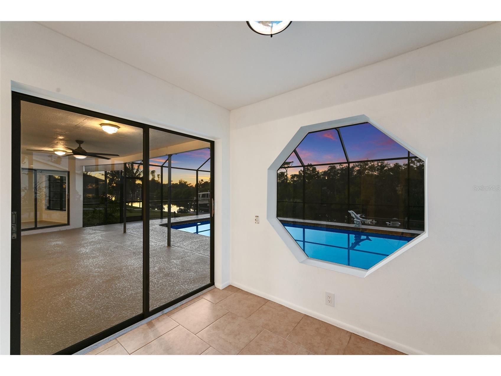 5424 America Drive Sarasota FL 34231 - PHILLIPPI CREEK A4679427 image20