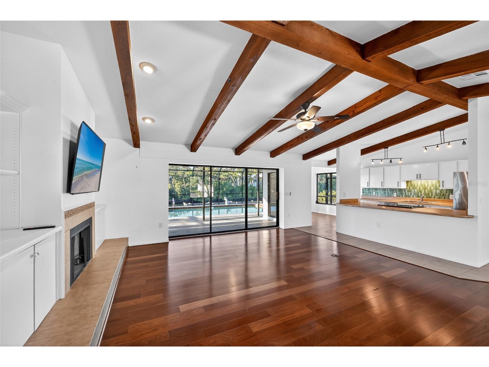 5424 America Drive Sarasota FL 34231 - PHILLIPPI CREEK A4679427 image21