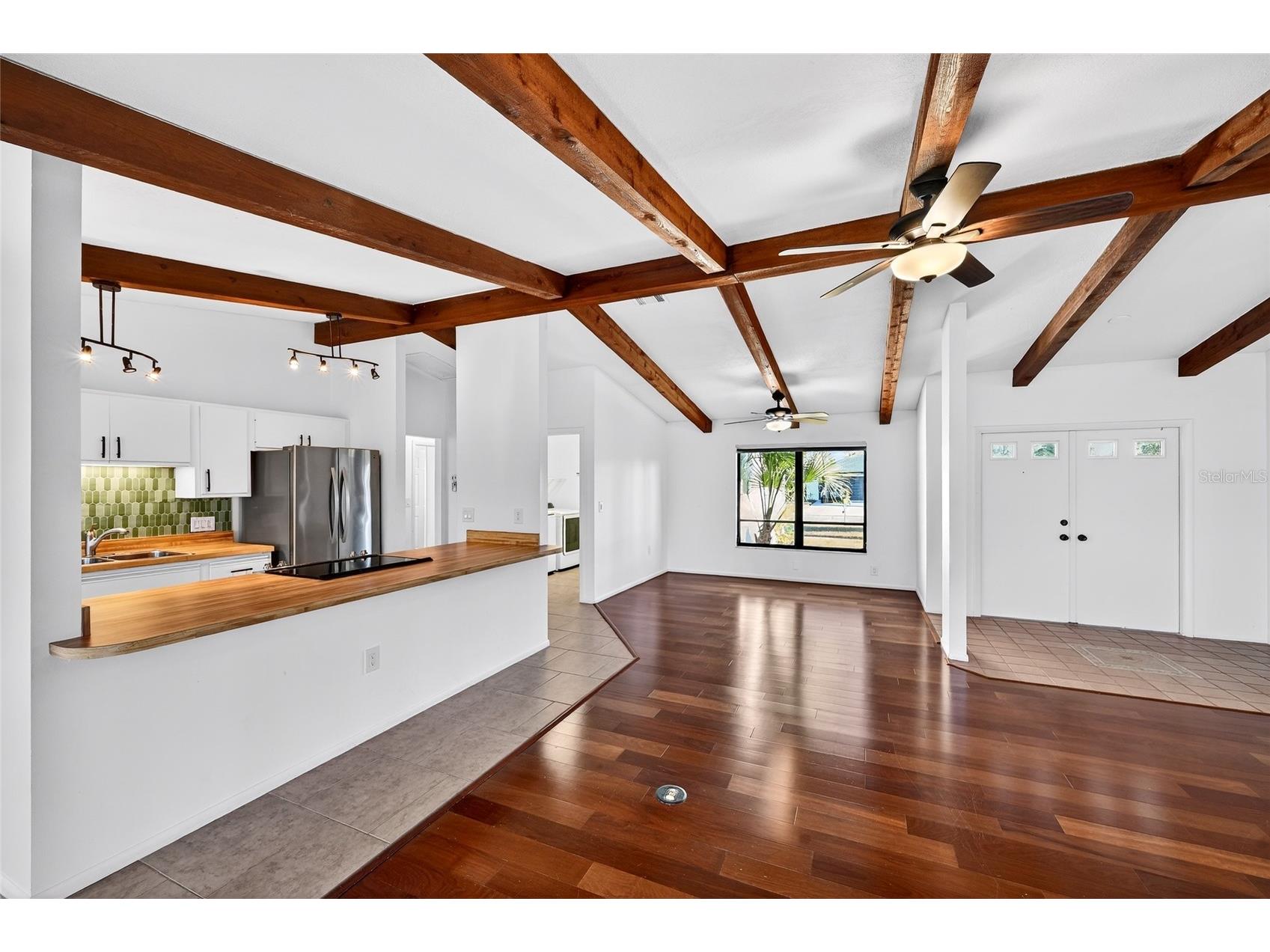 5424 America Drive Sarasota FL 34231 - PHILLIPPI CREEK A4679427 image23