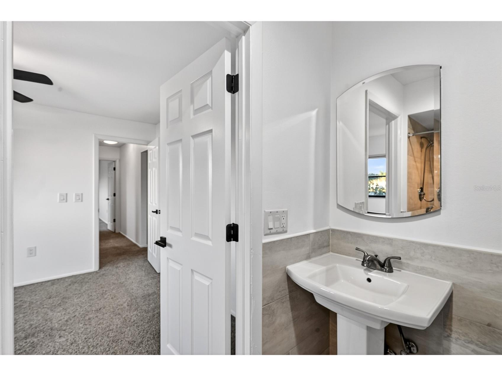 5424 America Drive Sarasota FL 34231 - PHILLIPPI CREEK A4679427 image37