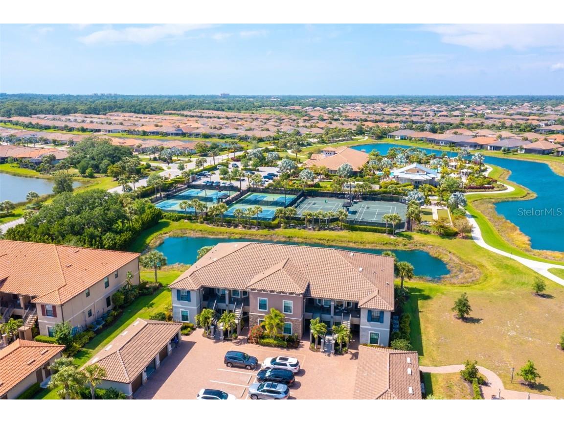 5424 Cicerone Street #201 Sarasota FL 34238 A4604722 image1