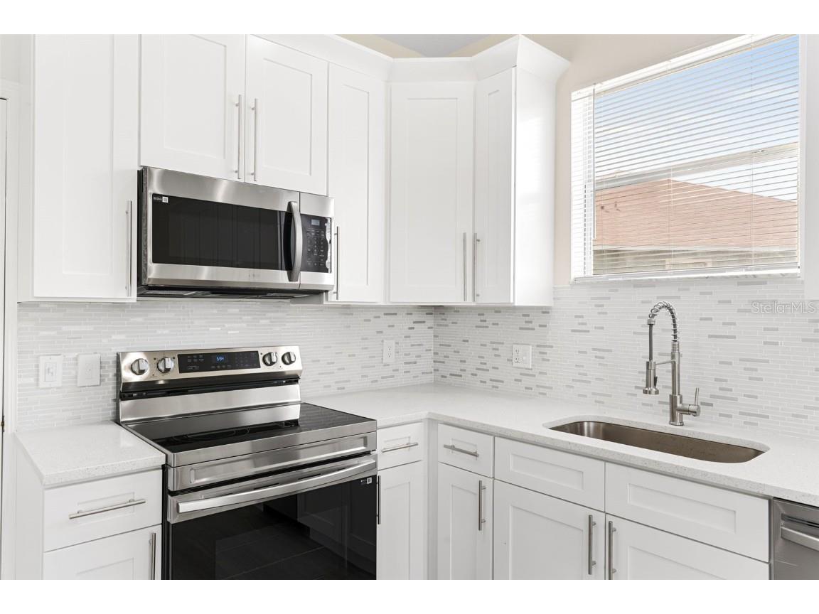 5424 Hammock View Lane Apollo Beach FL 33572 TB8438180 image17