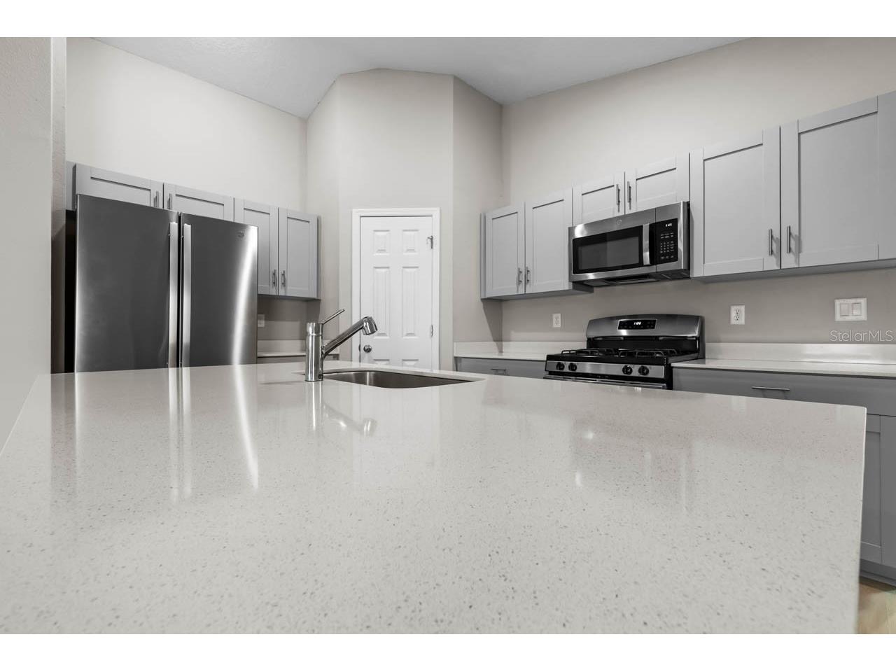 5424 Summer Sunset Drive Apollo Beach FL 33572 TB8457477 image13