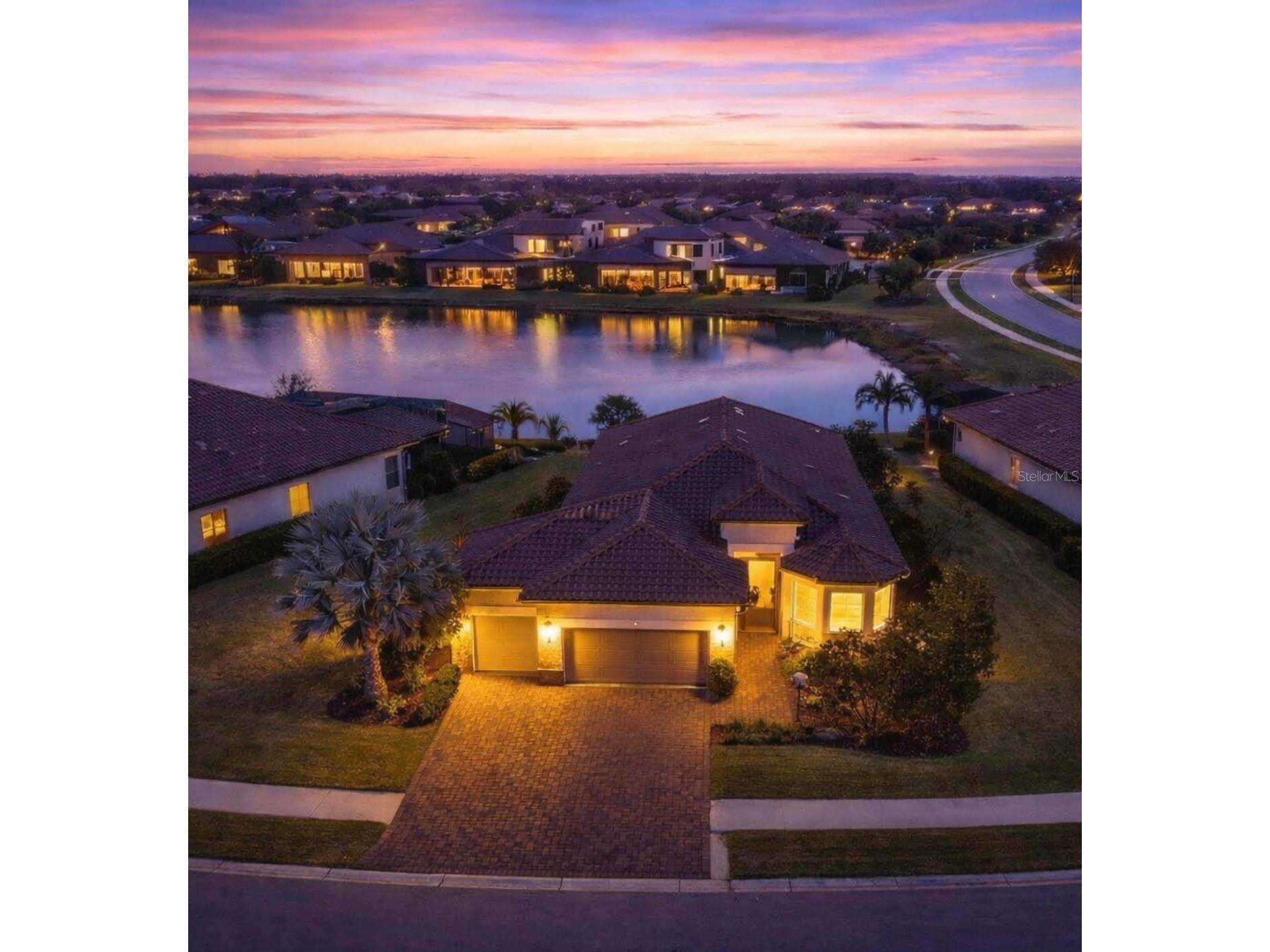 5424 Trails Bend Court Street Sarasota FL 34238 A4677436 image1
