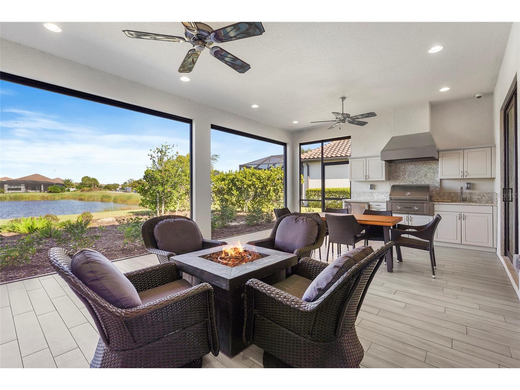 5424 Trails Bend Court Street Sarasota FL 34238 A4677436 image28
