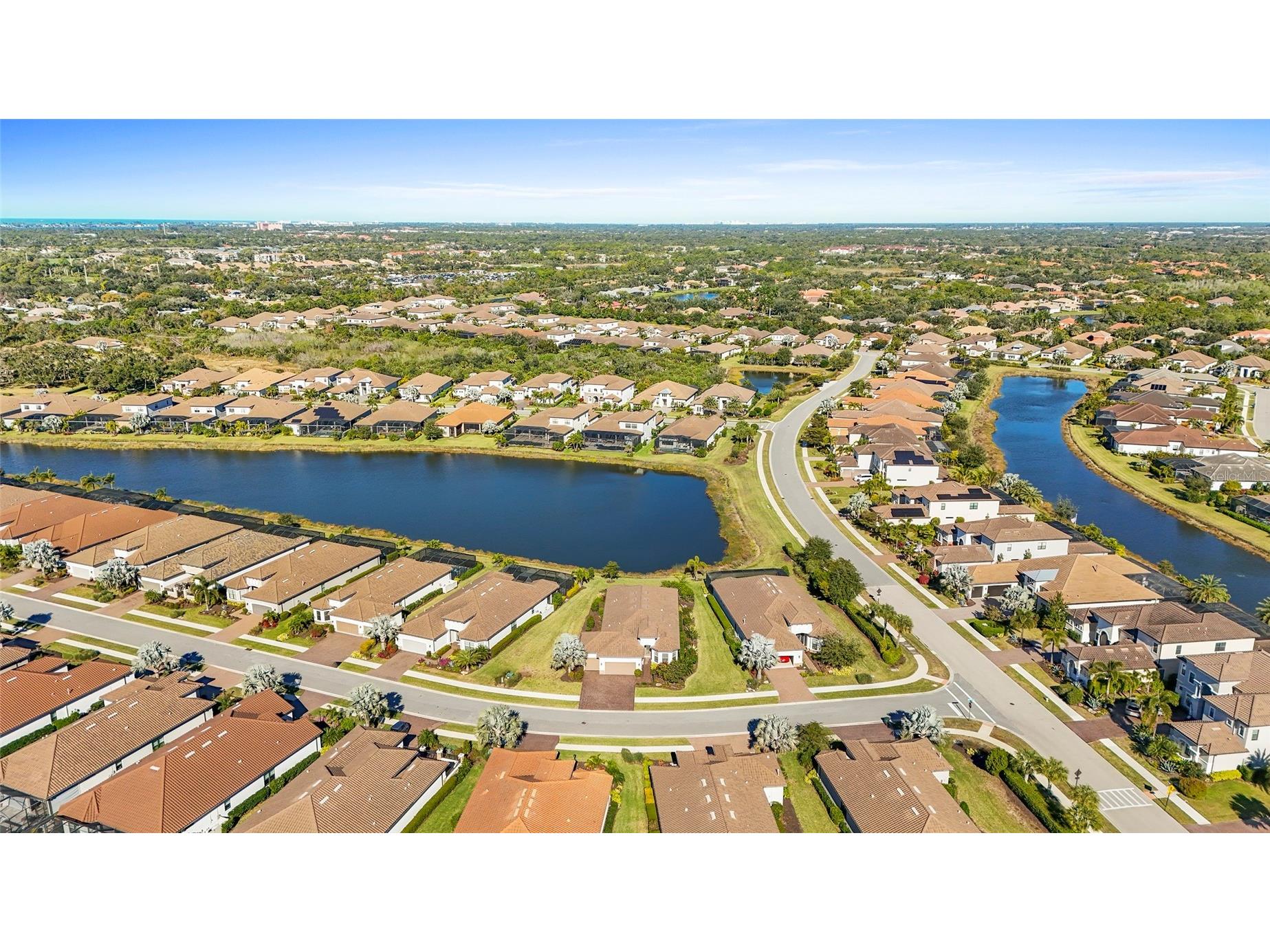 5424 Trails Bend Court Street Sarasota FL 34238 A4677436 image37