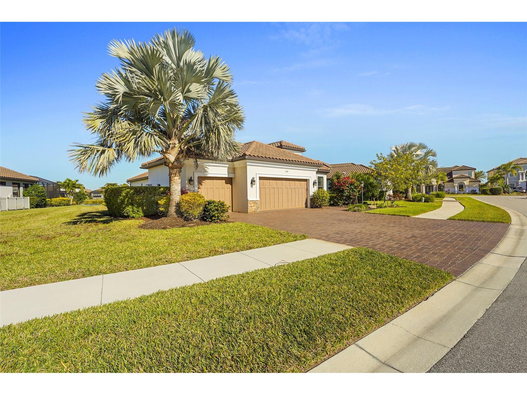 5424 Trails Bend Court Street Sarasota FL 34238 A4677436 image5