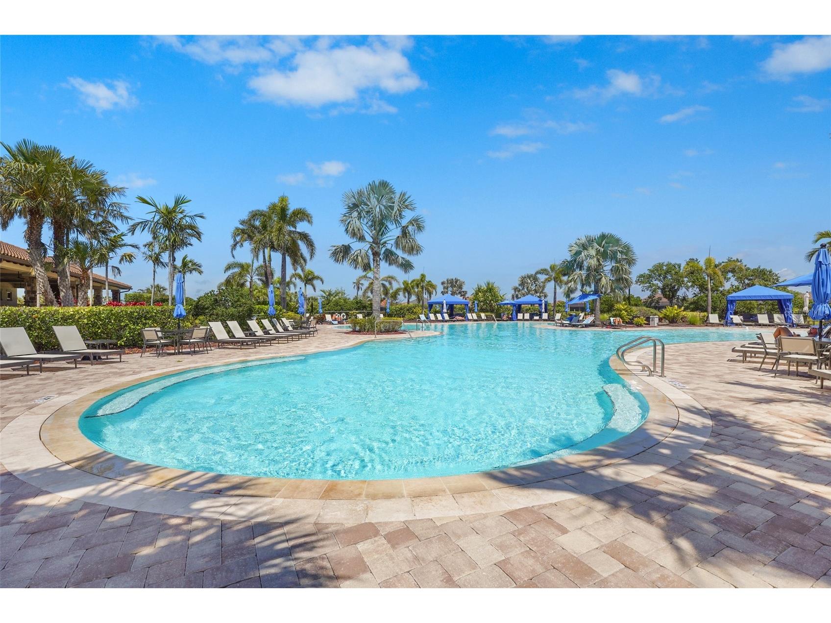 5424 Trails Bend Court Street Sarasota FL 34238 A4677436 image68