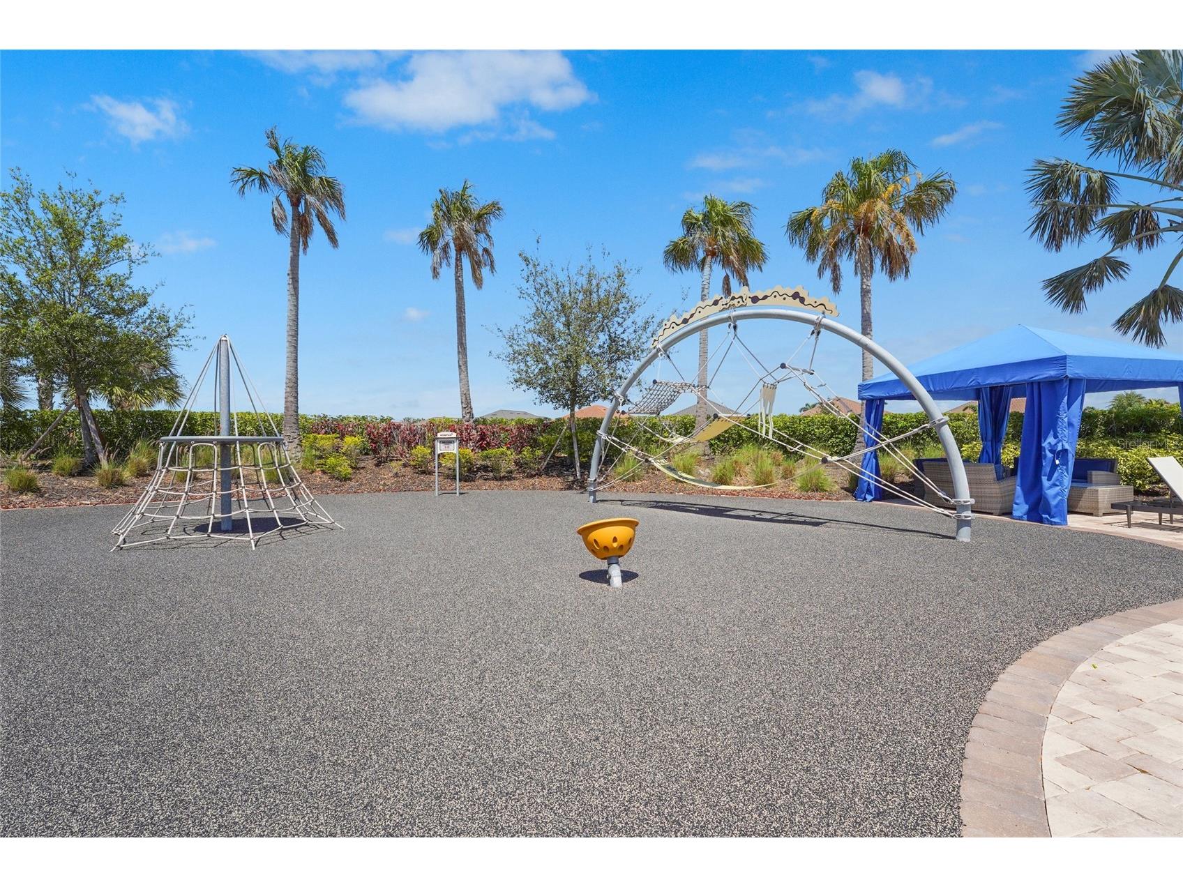 5424 Trails Bend Court Street Sarasota FL 34238 A4677436 image81