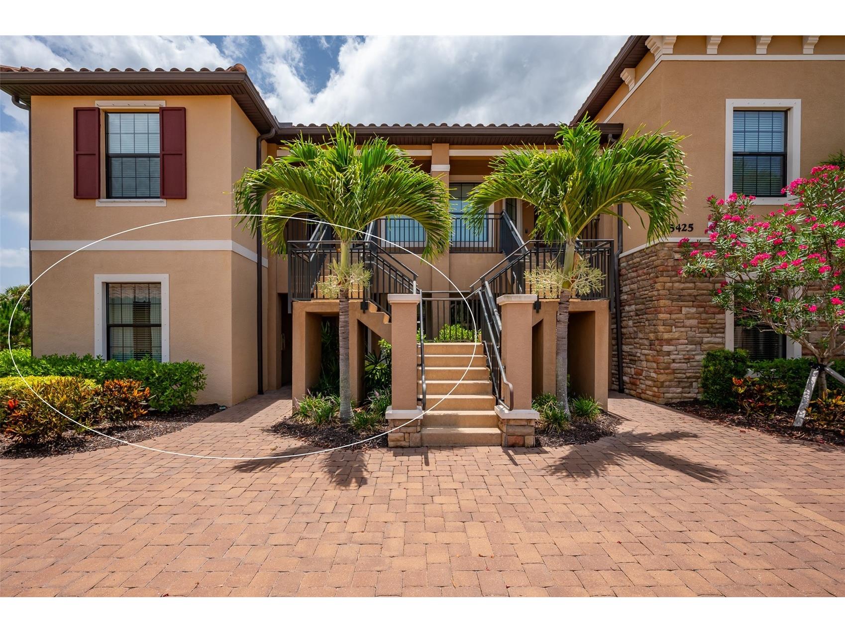 5425 Cicerone Street #101 Sarasota FL 34238 A4699543 image1