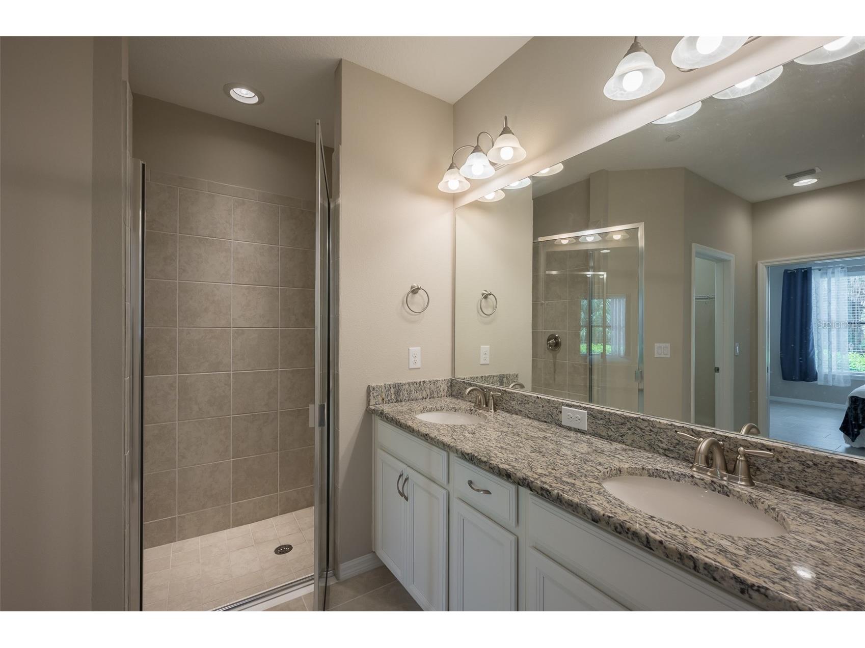 5425 Cicerone Street #101 Sarasota FL 34238 A4699543 image17