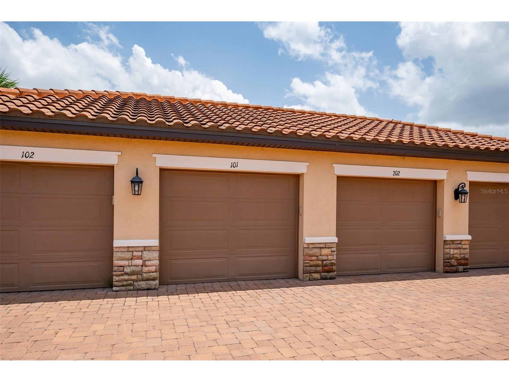 5425 Cicerone Street #101 Sarasota FL 34238 A4699543 image25