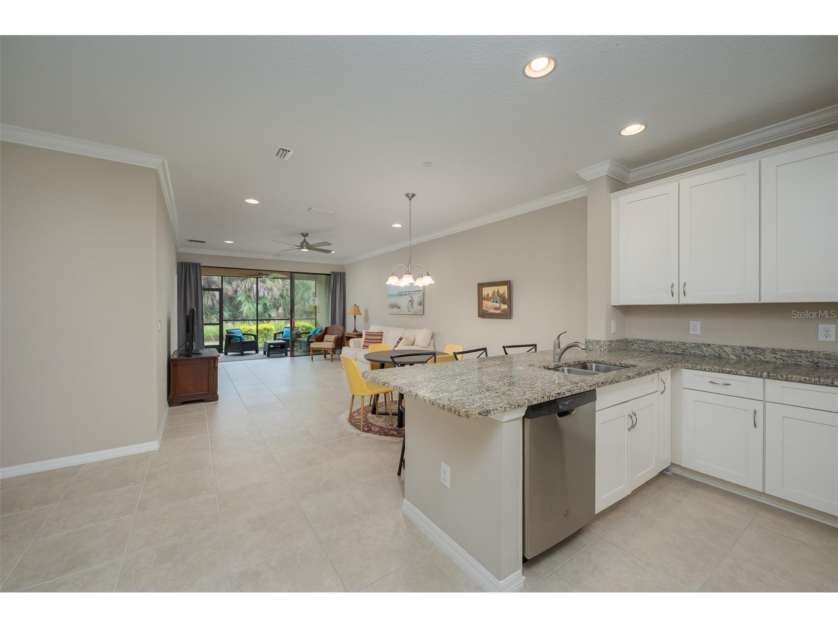 5425 Cicerone Street #101 Sarasota FL 34238 A4699543 image4