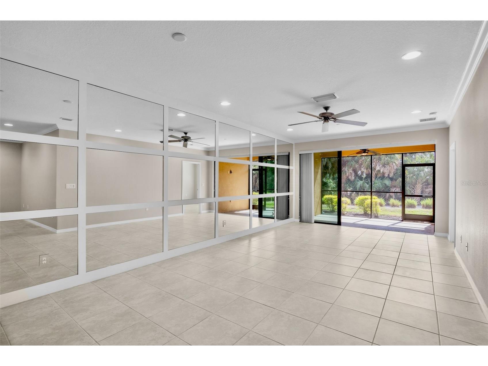 5425 Cicerone Street #102 Sarasota FL 34238 A4684725 image11